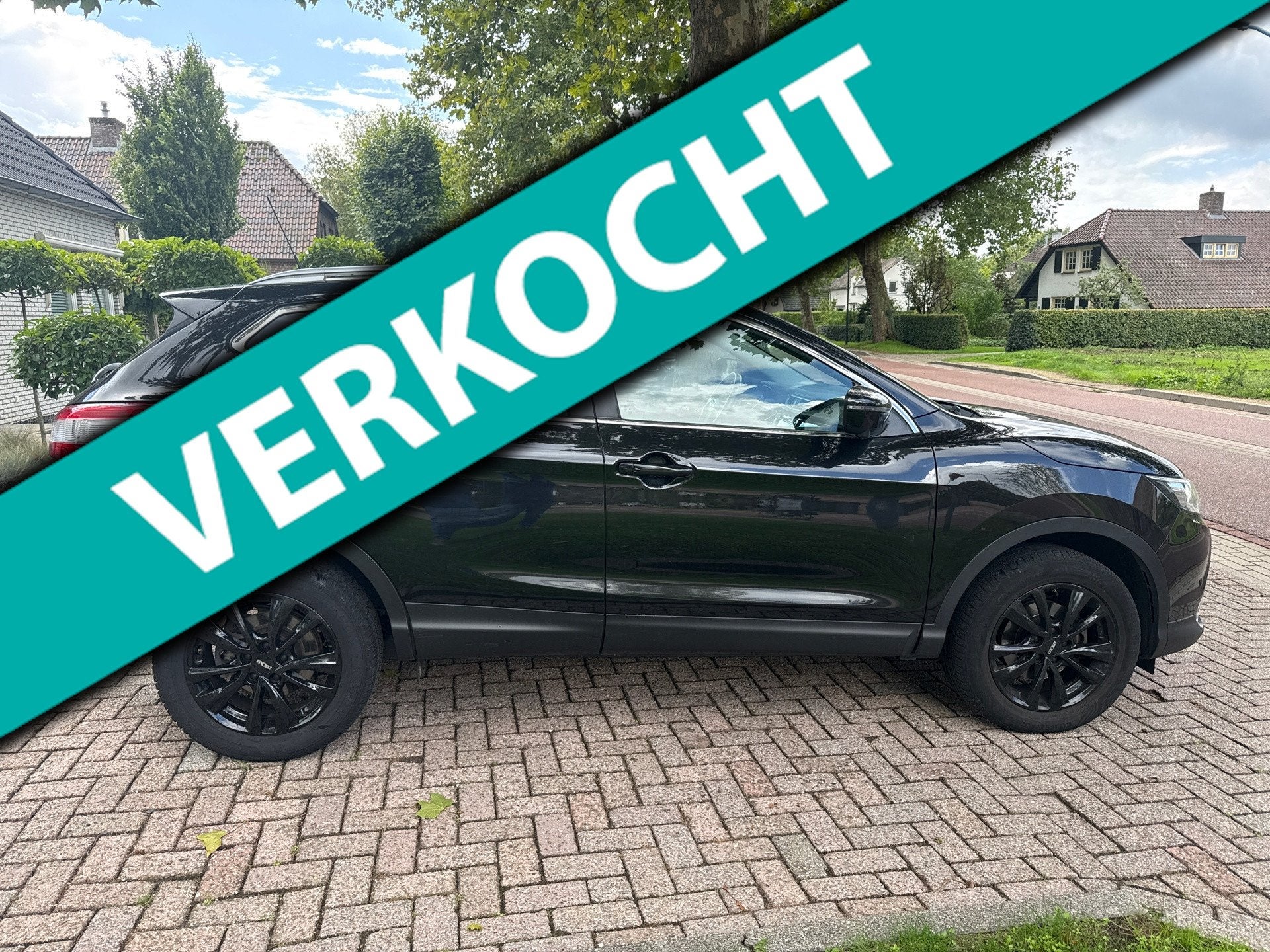 Nissan Qashqai 1.6 dCi Acenta, Auto's, Gebruikt, 4 cilinders, Zwart, Bedrijf