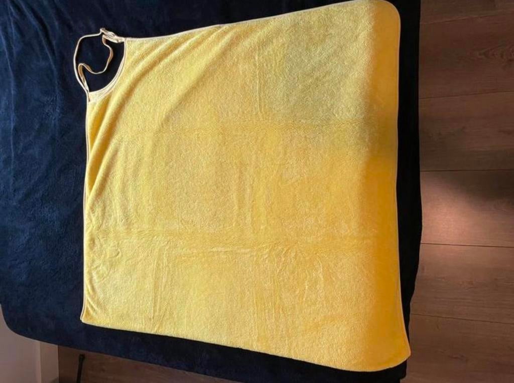 Nieuw  Optidee  Optipluche Handdoek jurk + gastendoekje, Ophalen of Verzenden, Nieuw, Handdoek