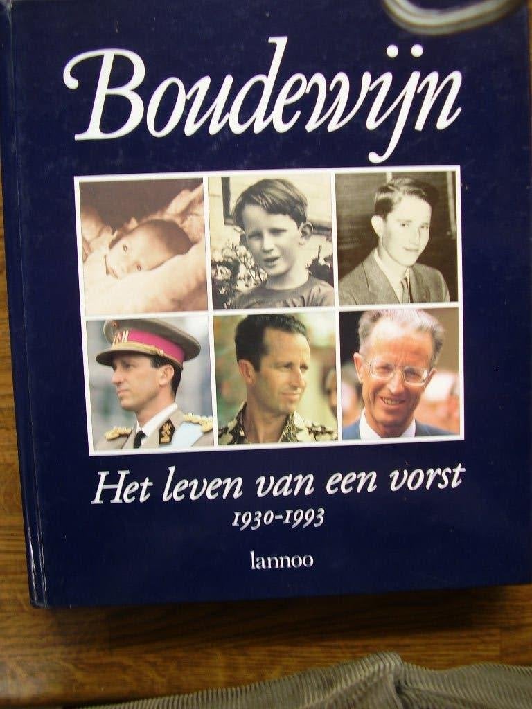 Boudewijn, het leven van een vorst., Verzamelen, Koninklijk Huis en Royalty, Verzenden, Tijdschrift of Boek