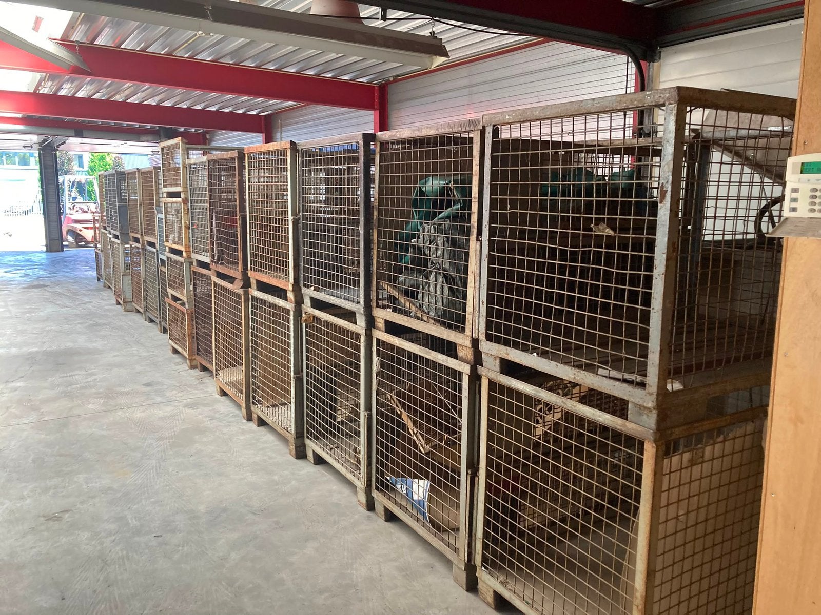Gitterbox / gaascontainer / gaasbak / stapelkratten, Ophalen, Gebruikt, 100 cm of meer, 60 cm of meer