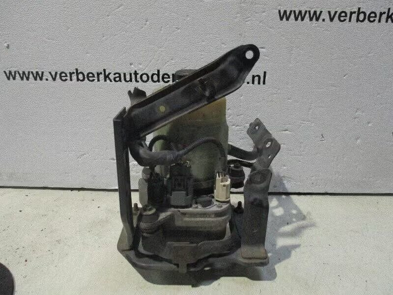 STUURBEKRACHTIGINGSPOMP ELECTR. Focus 2 (4m51-13k513-cb), Gebruikt, Ophalen of Verzenden, Henry-Ford-Straße 1 50735 Köln, DE, Ford-Werke GmbH