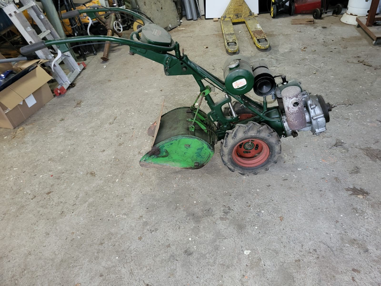 Oude tuin frees- Klassieke Twee-wielige Tractor, Ophalen, Gebruikt, Meer dan 25 cm, Onbekend