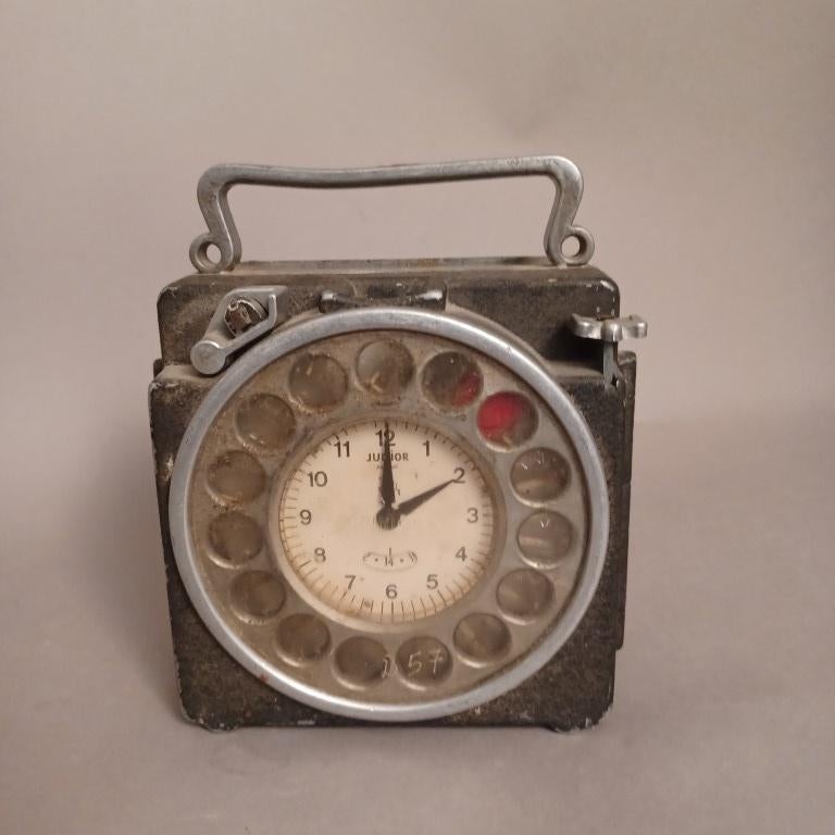 Vintage duivenklok van metaal - merk Junior, Antiek en Kunst, Ophalen of Verzenden