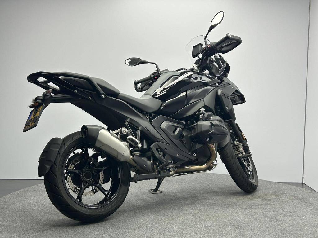 BMW R 1300 GS Triple Black, Einsteinlaan 5
2289 CC  Rijswijk, NL, Meer dan 35 kW, Toermotor, 1300 cc