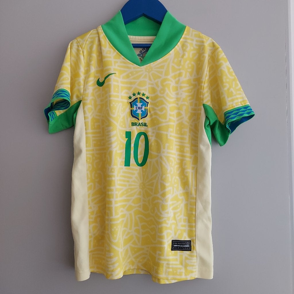 Voetbalshirt Nike Brasil Neymar jr maat 140/146, Maat XS of kleiner, Ophalen of Verzenden, Gebruikt, Shirt