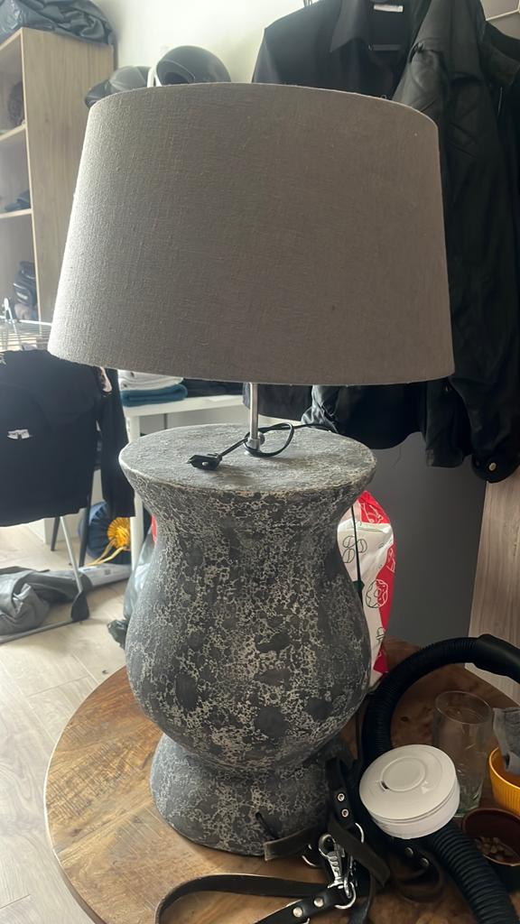 Betonnen lamp, Ophalen, Zo goed als nieuw, Minder dan 50 cm