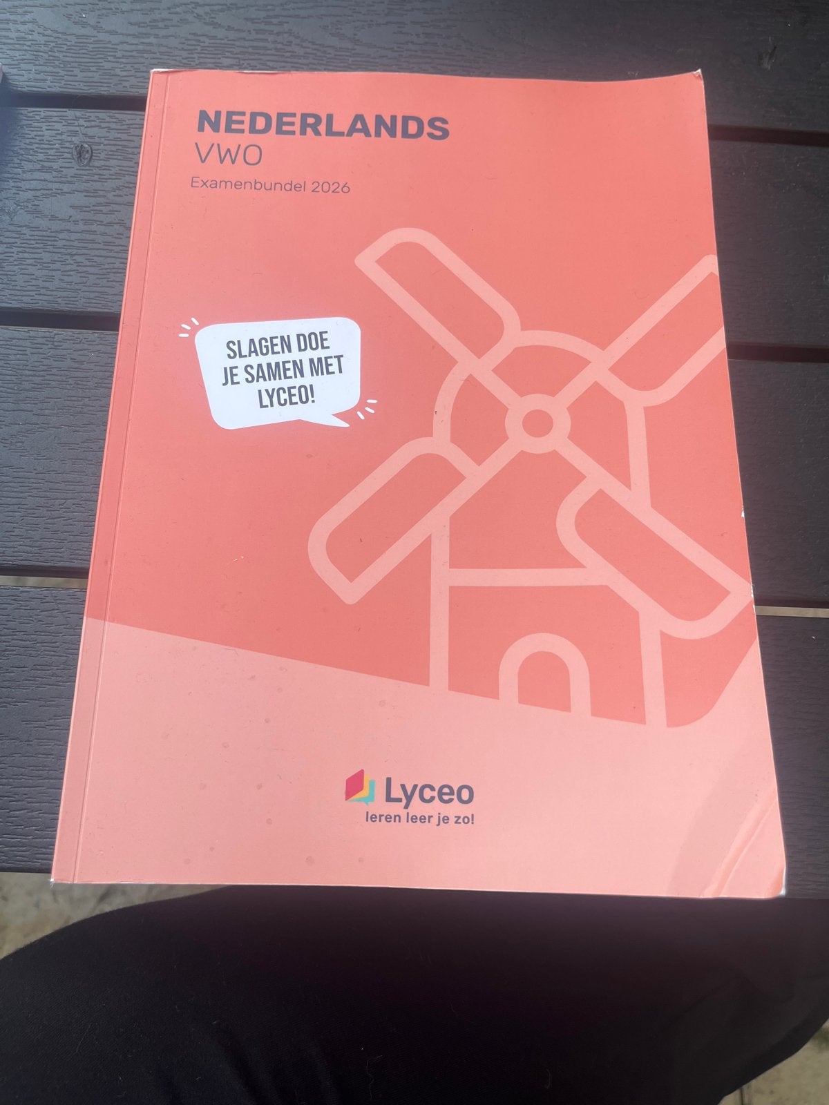 Nederlands VWO Examenbundel 2026 Lyceo, Ophalen of Verzenden, Alpha, Zo goed als nieuw, WO