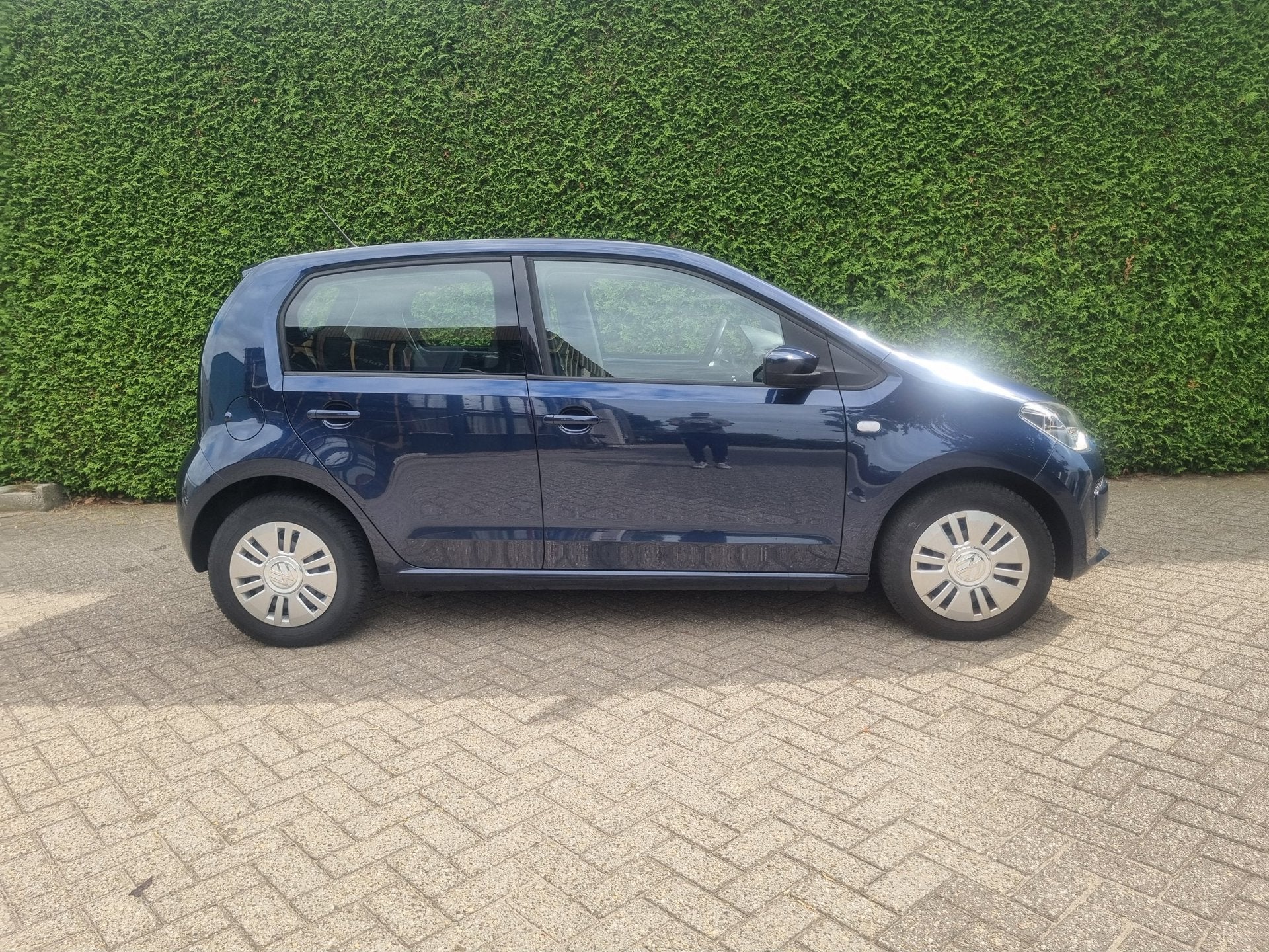 Foto 4 van Volkswagen Up! 1.0 move up! BlueMotion