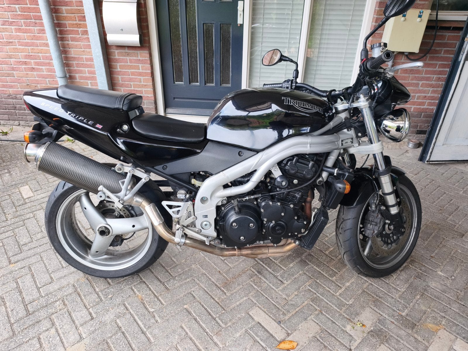 Triumph Speed Triple 955i - Naked Bike, Motoren, Motoren | Triumph, Particulier