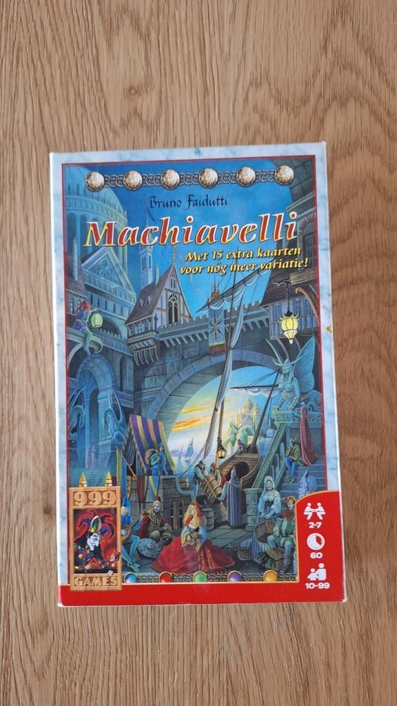 Machiavelli Kaartspel - Strategisch Stadsbouwspel, Vijf spelers of meer, Ophalen, Zo goed als nieuw, 999 Games