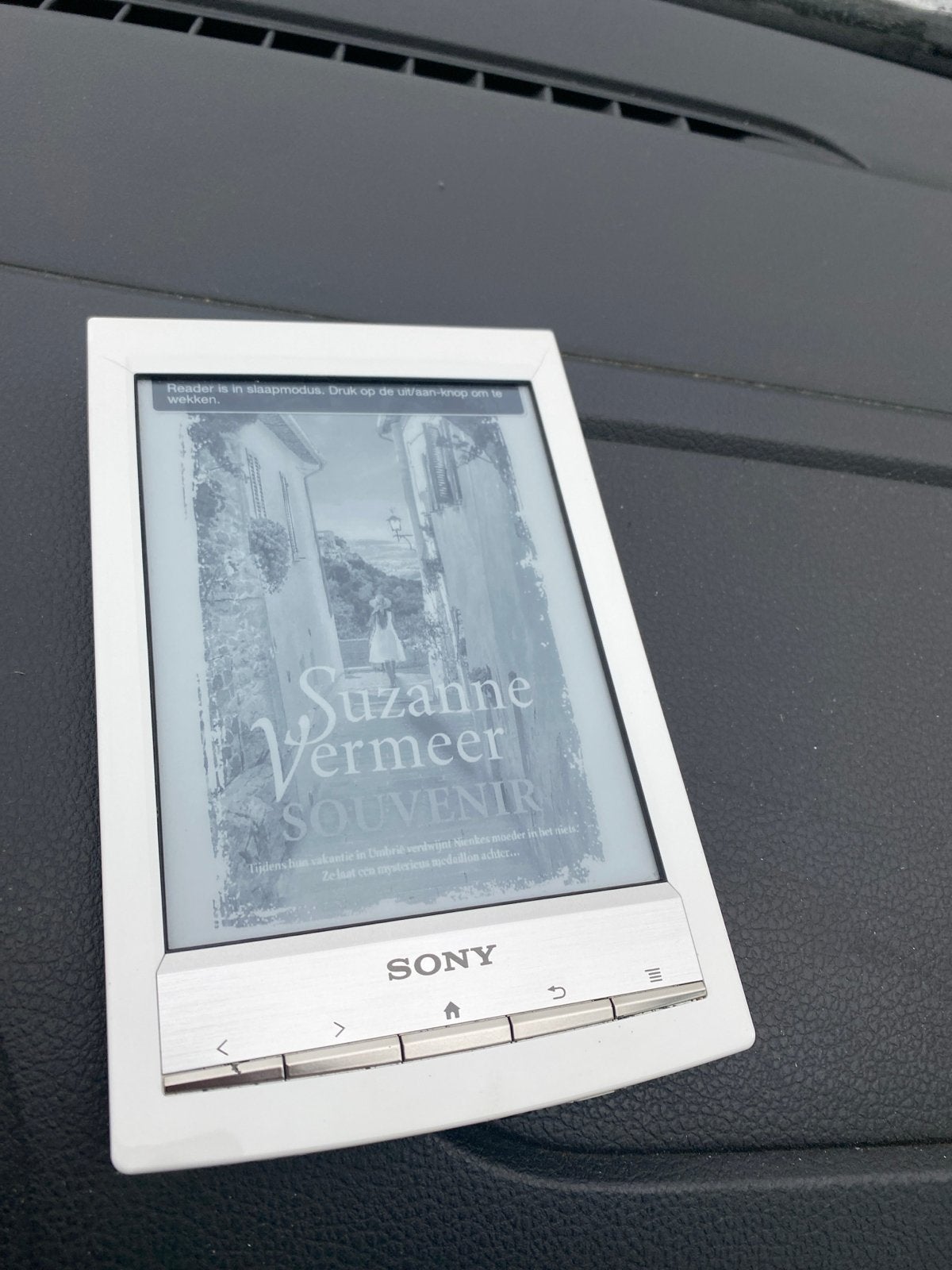 Sony PRS-T1 E-reader - Wit, Ophalen of Verzenden, Zo goed als nieuw, 4 GB of minder, Touchscreen