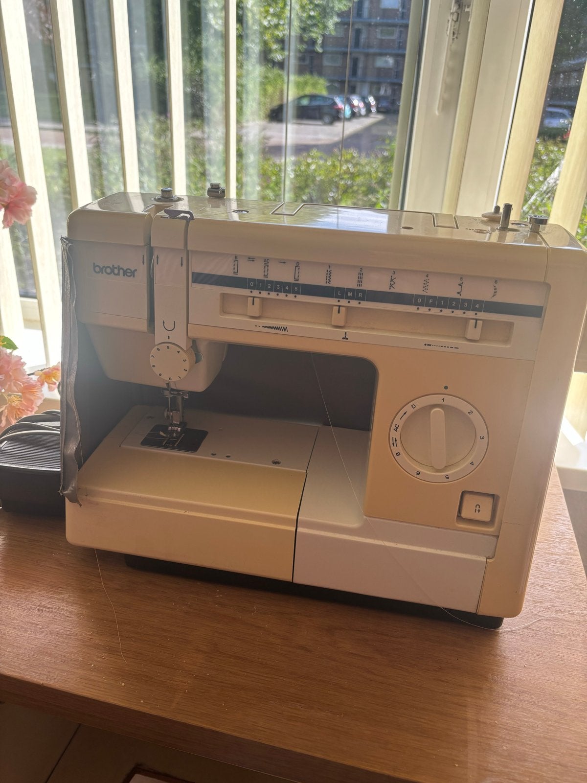 Brother Naaimachine - Zeer Goede staat, Hobby en Vrije tijd, Ophalen of Verzenden, Gebruikt, Naaimachine, Brother