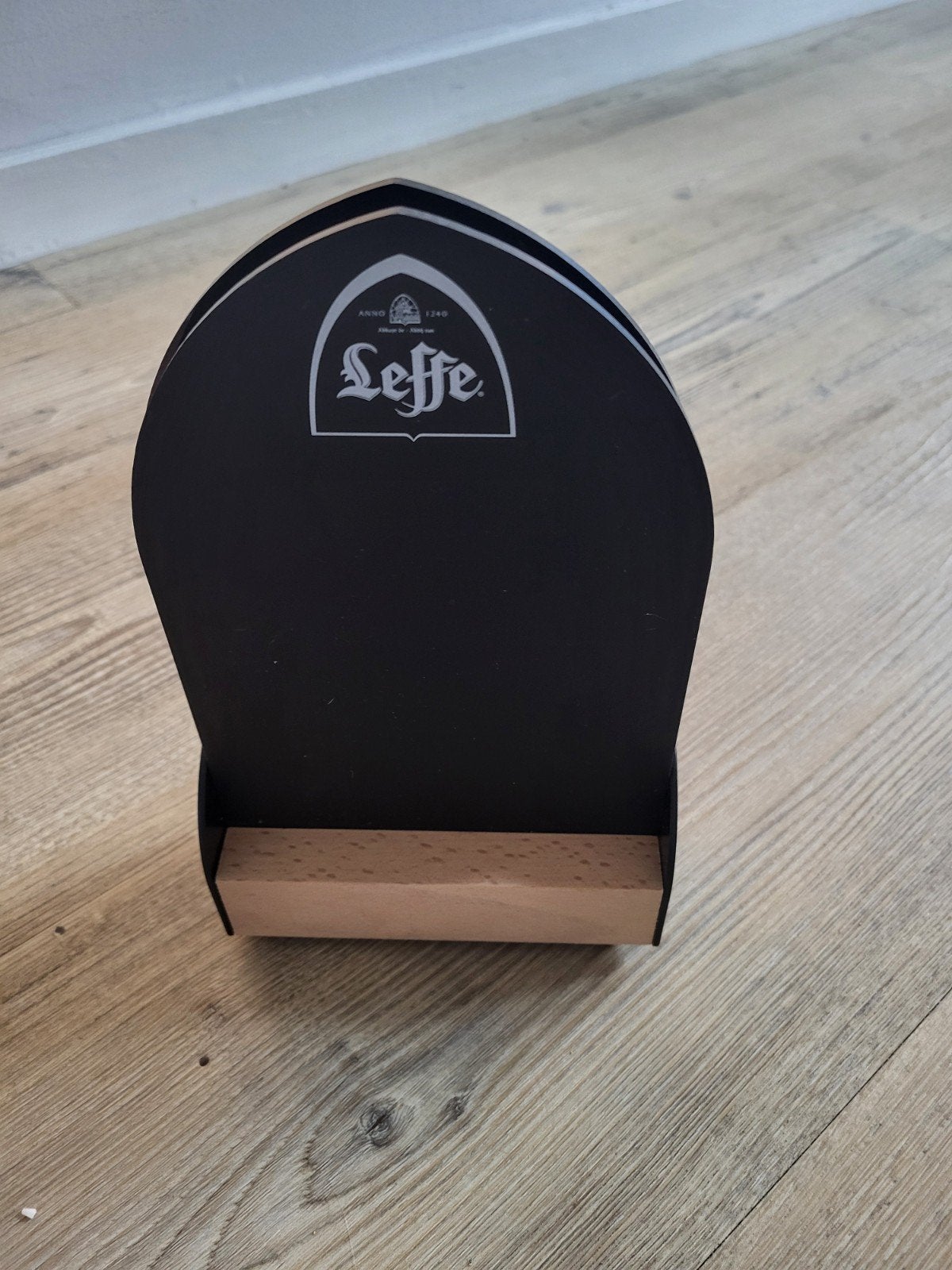 5 Nieuwe Leffe Tafel Borden voor Kaarten en Schrijven, Ophalen, Nieuw