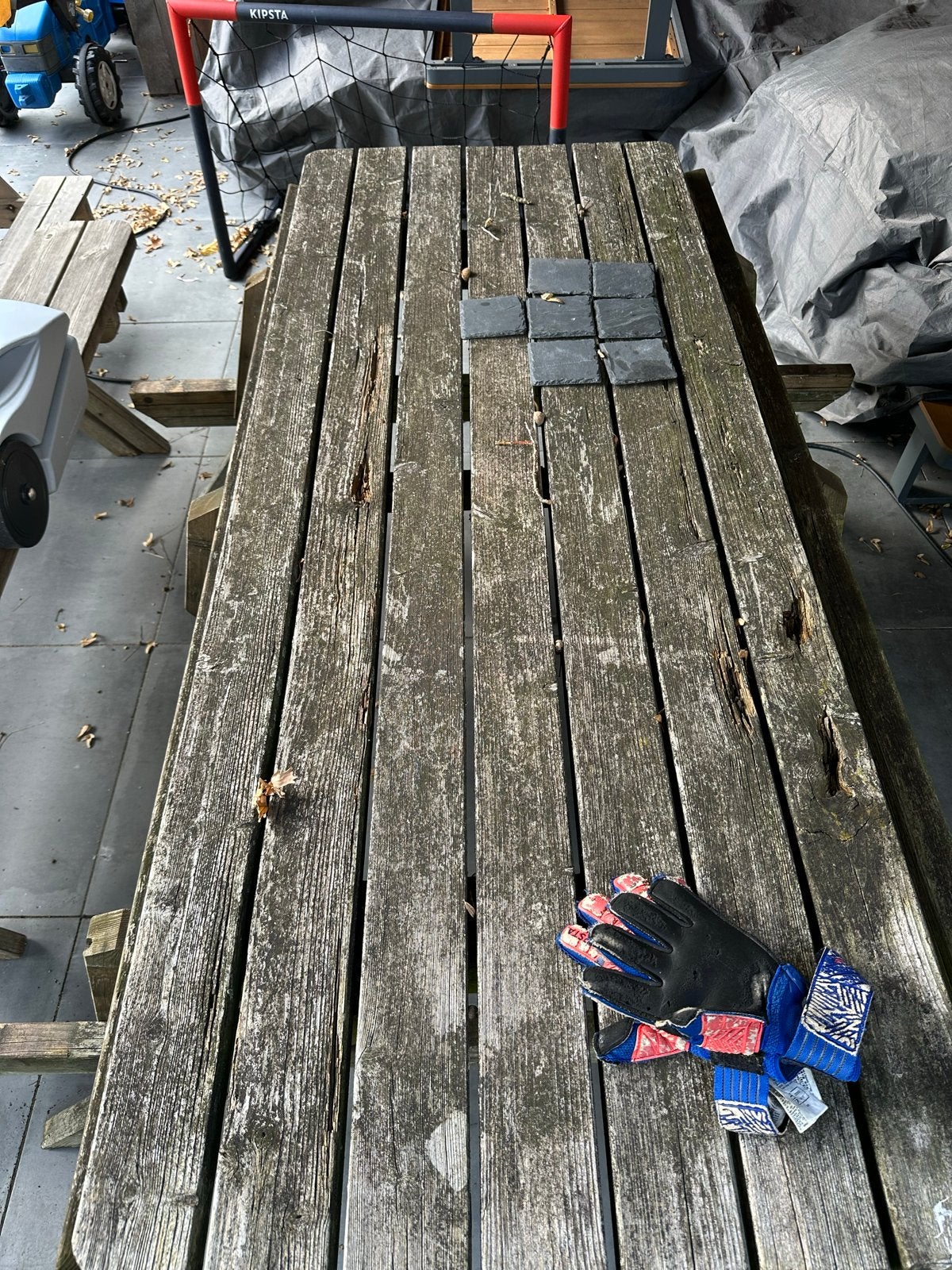 Gratis houten picknicktafel met opklapbare banken, Tuin en Terras, Ophalen, Gebruikt, Rechthoekig, Hout
