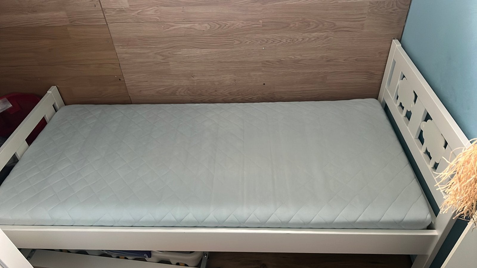 İkea peuterbed, 70 tot 85 cm, Zo goed als nieuw, Matras, 140 tot 160 cm