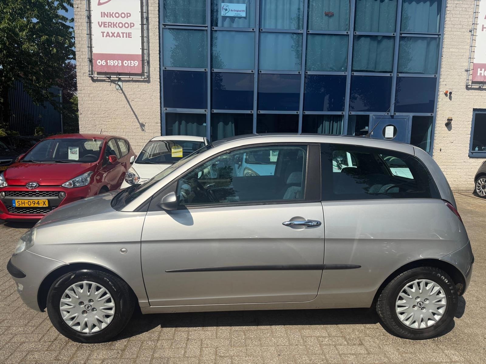 Lancia Ypsilon 1.4-16V Oro Automaat, Airco, APK 05/27, Auto's, 970 kg, 400 kg, Origineel Nederlands, Bedrijf