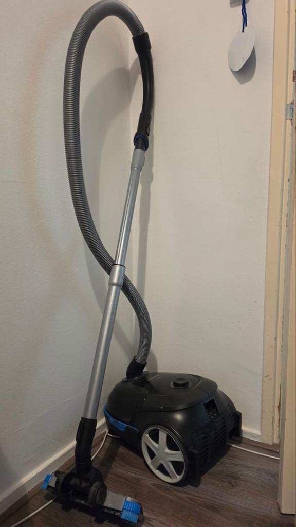 Stofzuiger Philips, Inclusief accessoires, Gebruikt, Philips, Steelstofzuiger