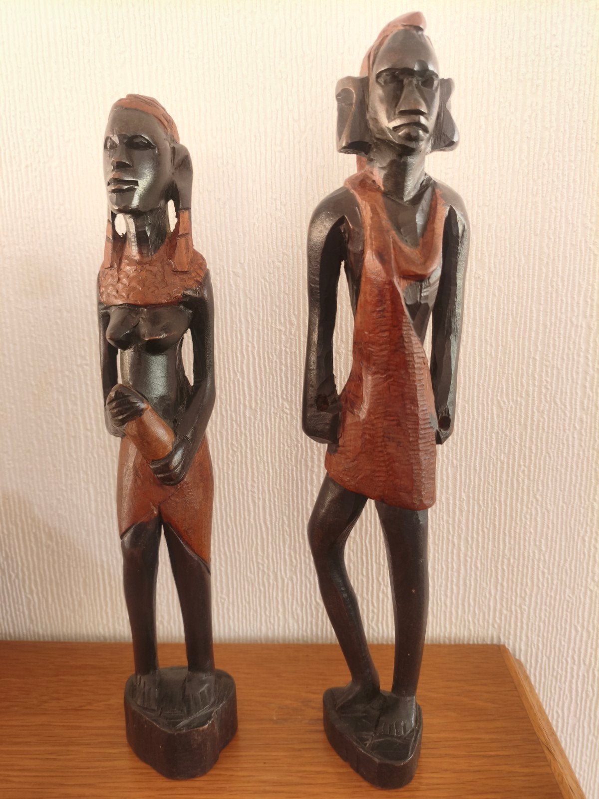Houten beelden Afrikaanse man en vrouw, Hout, Gesneden, Afrika, Ophalen of Verzenden