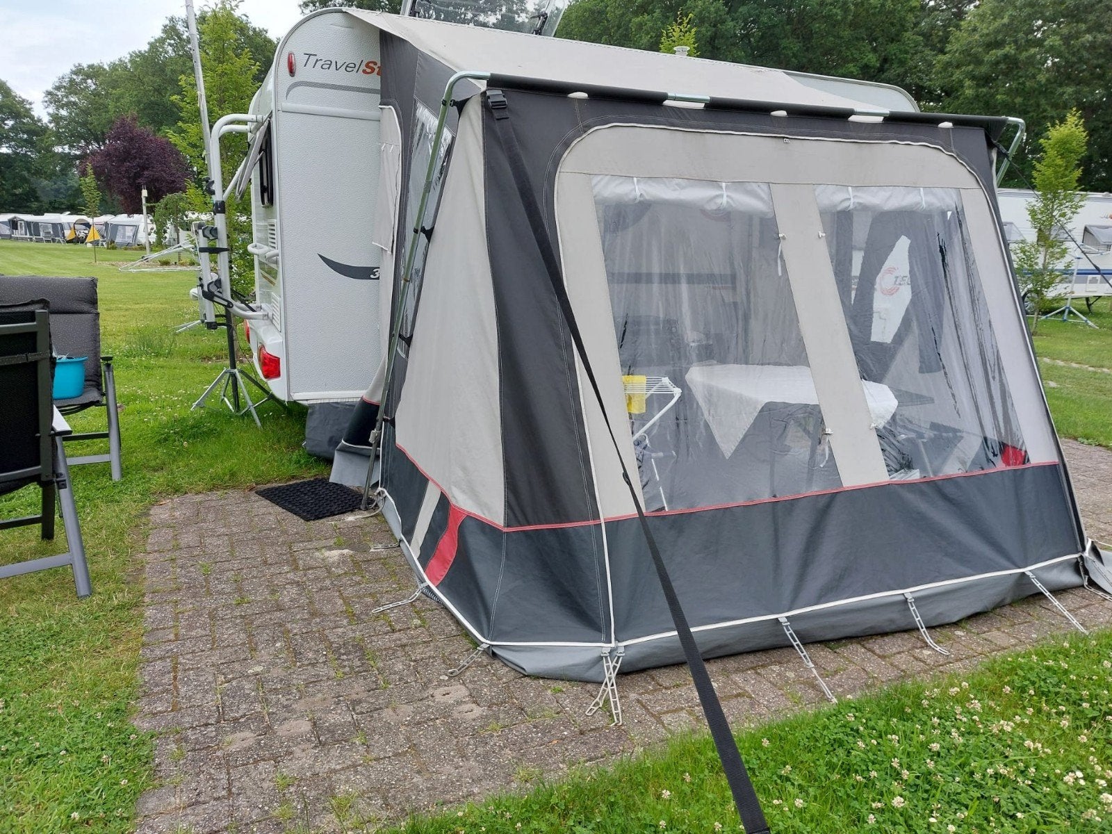 Voortent voor caravan Dorema Lichtgewicht, Ophalen, Gebruikt