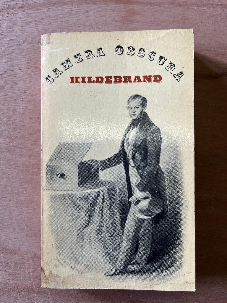 boek:  Camera obscure, Hildebrand, Boeken, Ophalen of Verzenden, Gelezen, Hildebrand, Nederland