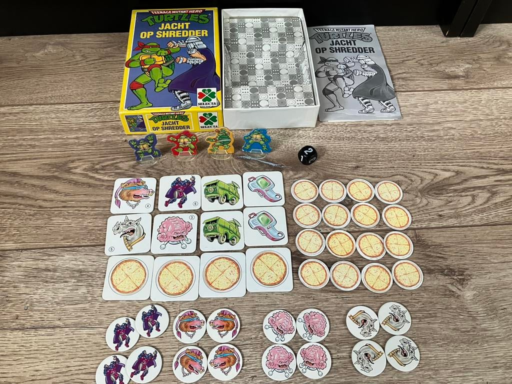 Teenage Mutant Hero Turtles - Jacht op Shredder, Hobby en Vrije tijd, Gezelschapsspellen | Bordspellen, Ophalen of Verzenden, Zo goed als nieuw