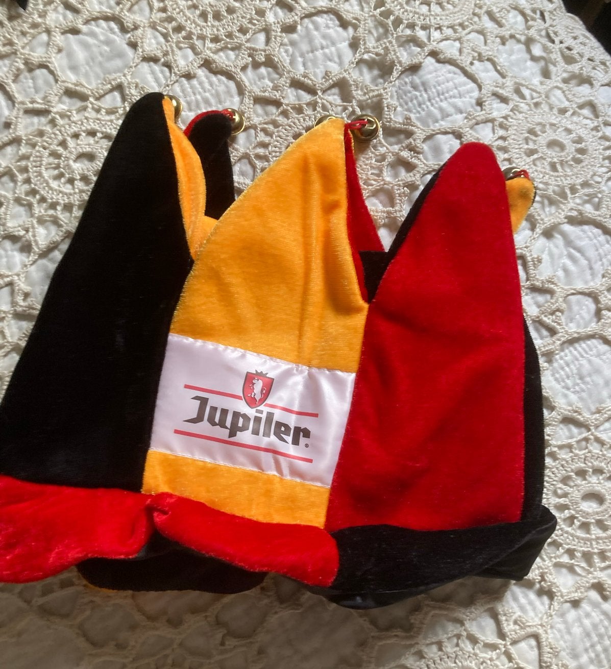 Jupiler Belgische vlag narrenmuts - Feestmuts, Ophalen of Verzenden, Gebruikt, Jupiler