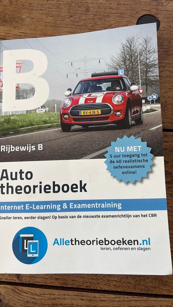 Auto theorieboek B, Ophalen of Verzenden, Zo goed als nieuw, Algemeen