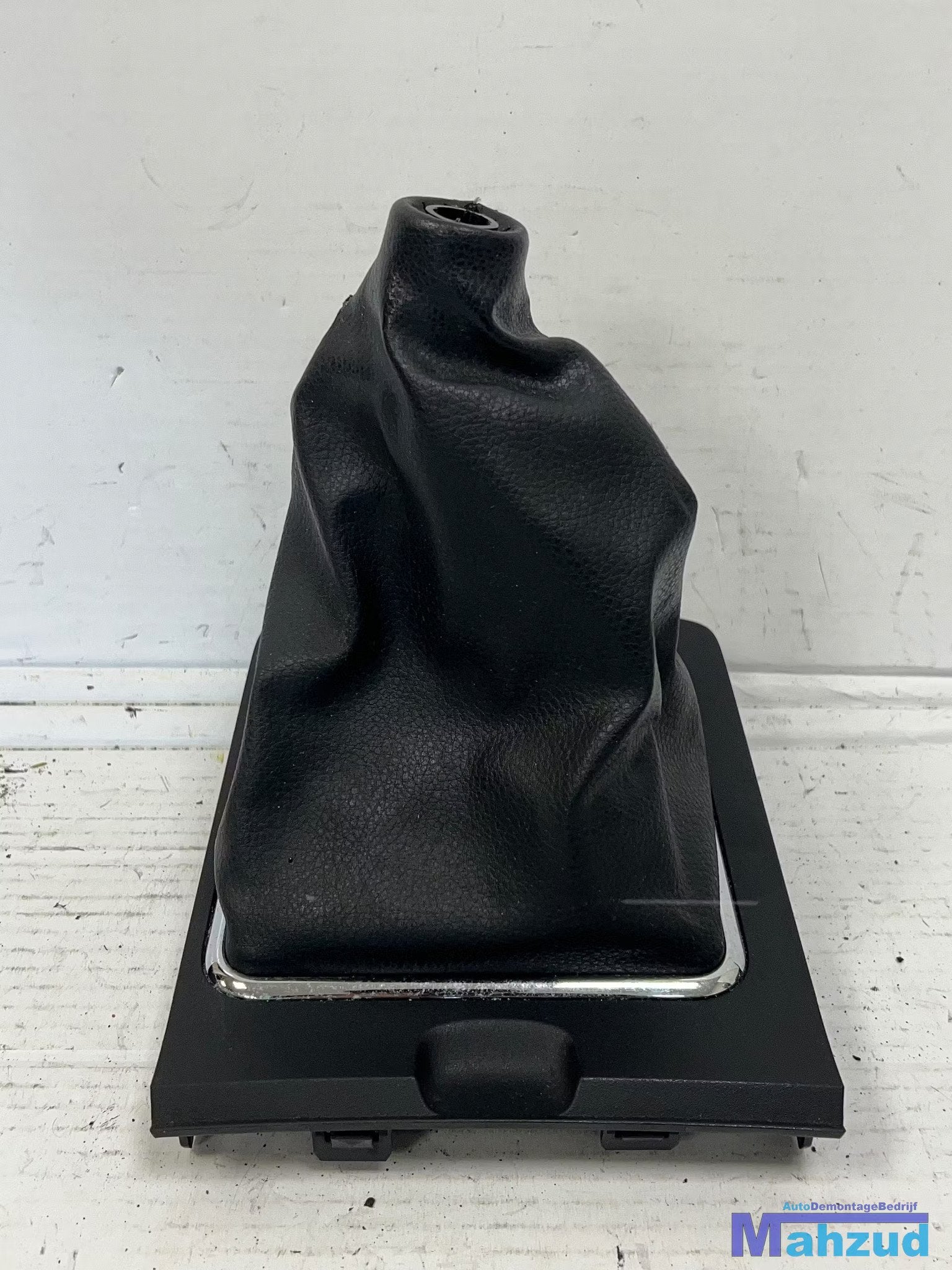 MAZDA 6 Pookhoes 2007-2013, Auto-onderdelen, Gebruikt, Shinchi, Fuchu-Cho 3-1
730-8670  Hiroshima, Mazda Motor Corporation, Info@mazda.co.jp