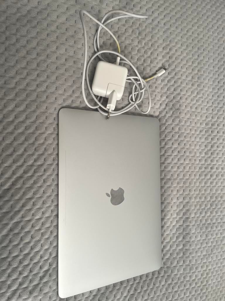Macbook Air 13’ inch 2019, Computers en Software, Apple Macbooks, Gebruikt, Qwerty, 8 GB, 13 inch