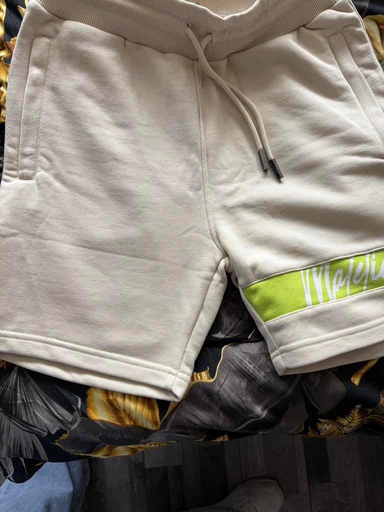 Nieuwe Malelions korte broek maat xxs, Ophalen of Verzenden, Nieuw, Maat 46 (S) of kleiner, Beige