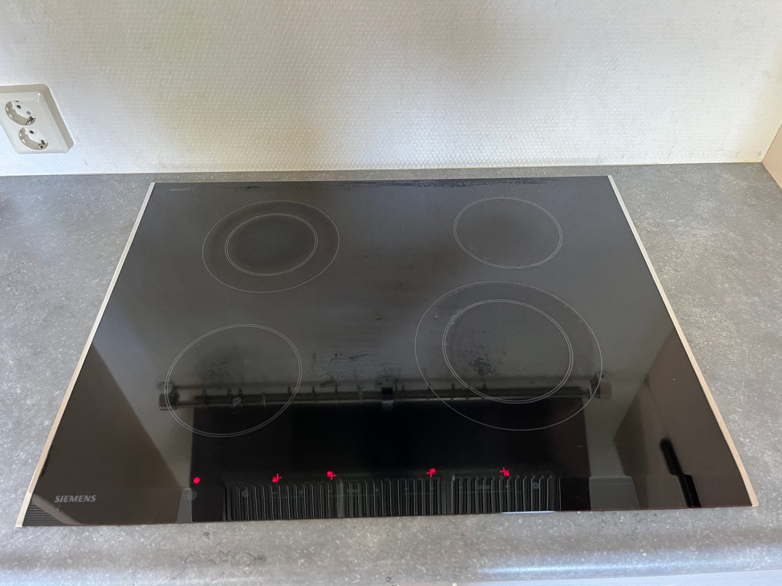 Siemens ET77754EU Keramische Kookplaat - 4 Kookzones, Gebruikt, Keramisch, Inbouw, 4 kookzones