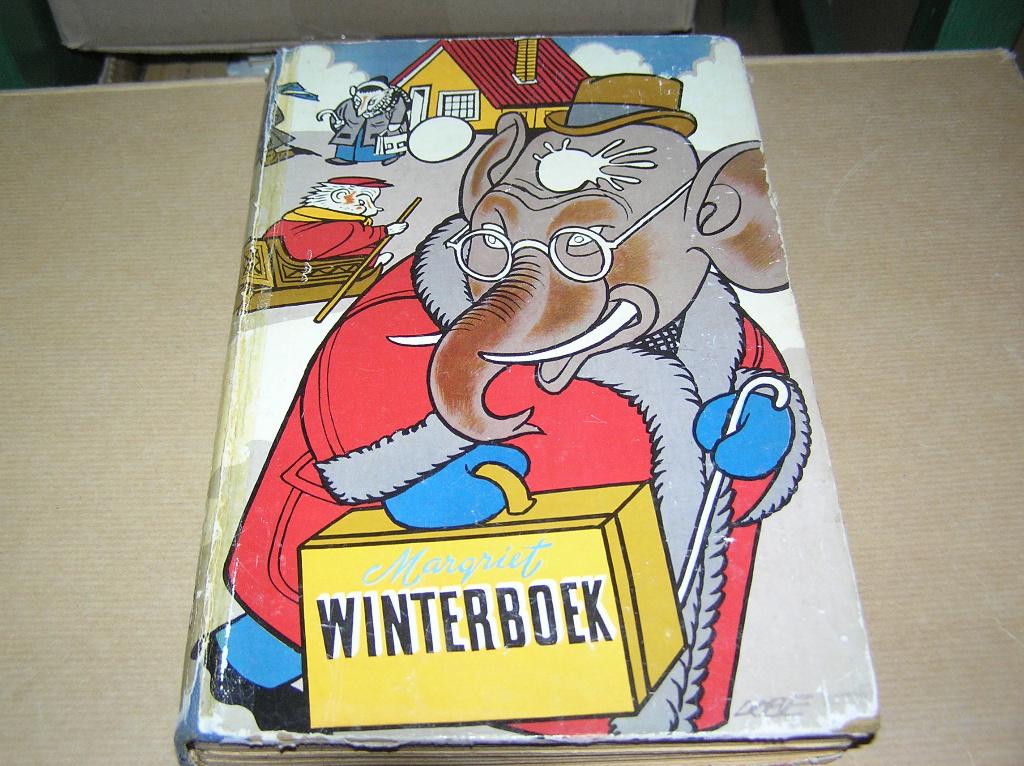 Margriet winterboek 1956, Gelezen, Ophalen of Verzenden, Diverse schrijvers, Fictie
