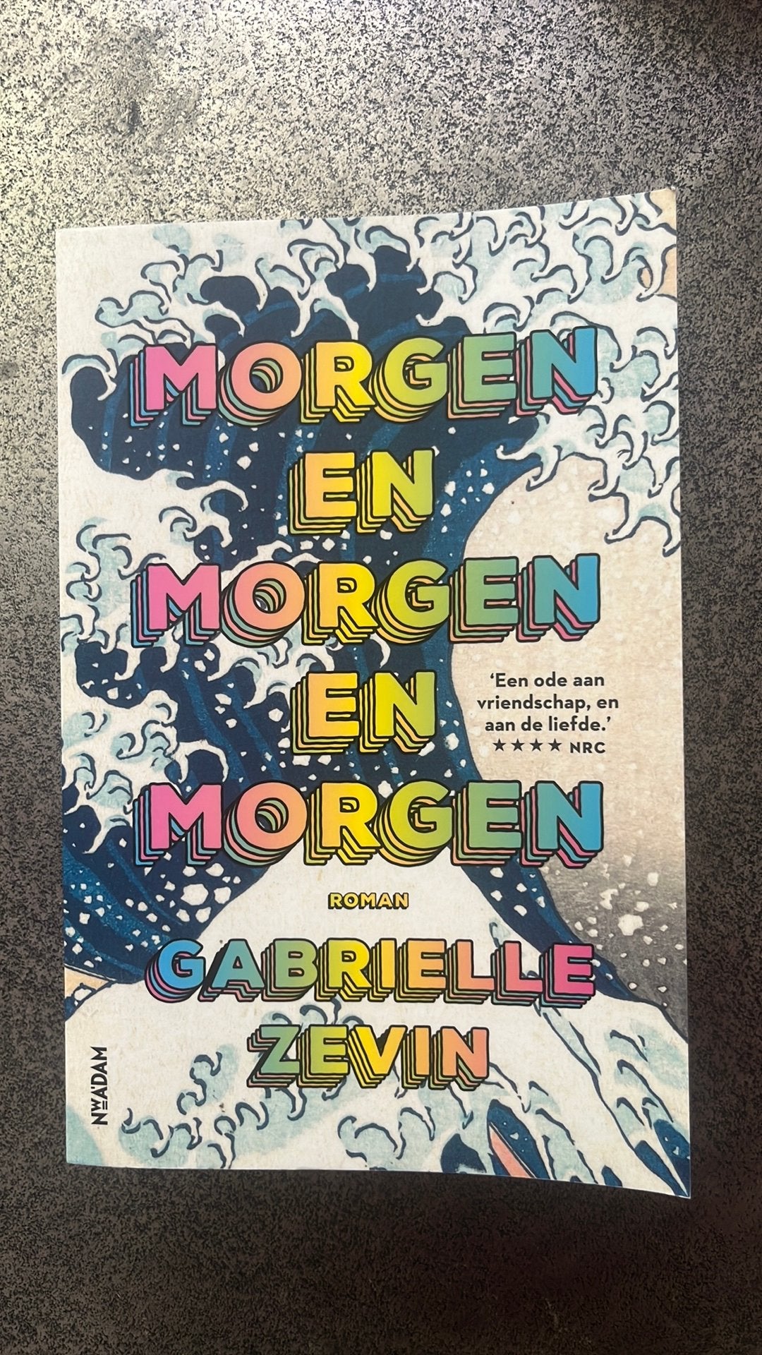 Morgen en morgen en morgen boek NL, Boeken, Ophalen of Verzenden, Zo goed als nieuw, Verhalen