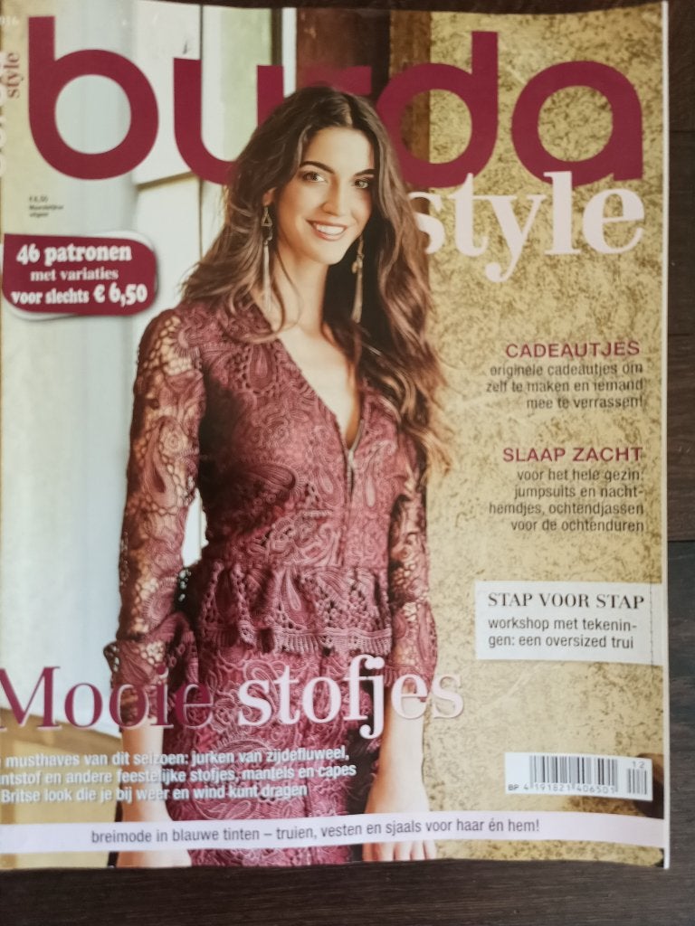 Burda Style december 2016, Overige typen, Vrouw, Zo goed als nieuw, Burda