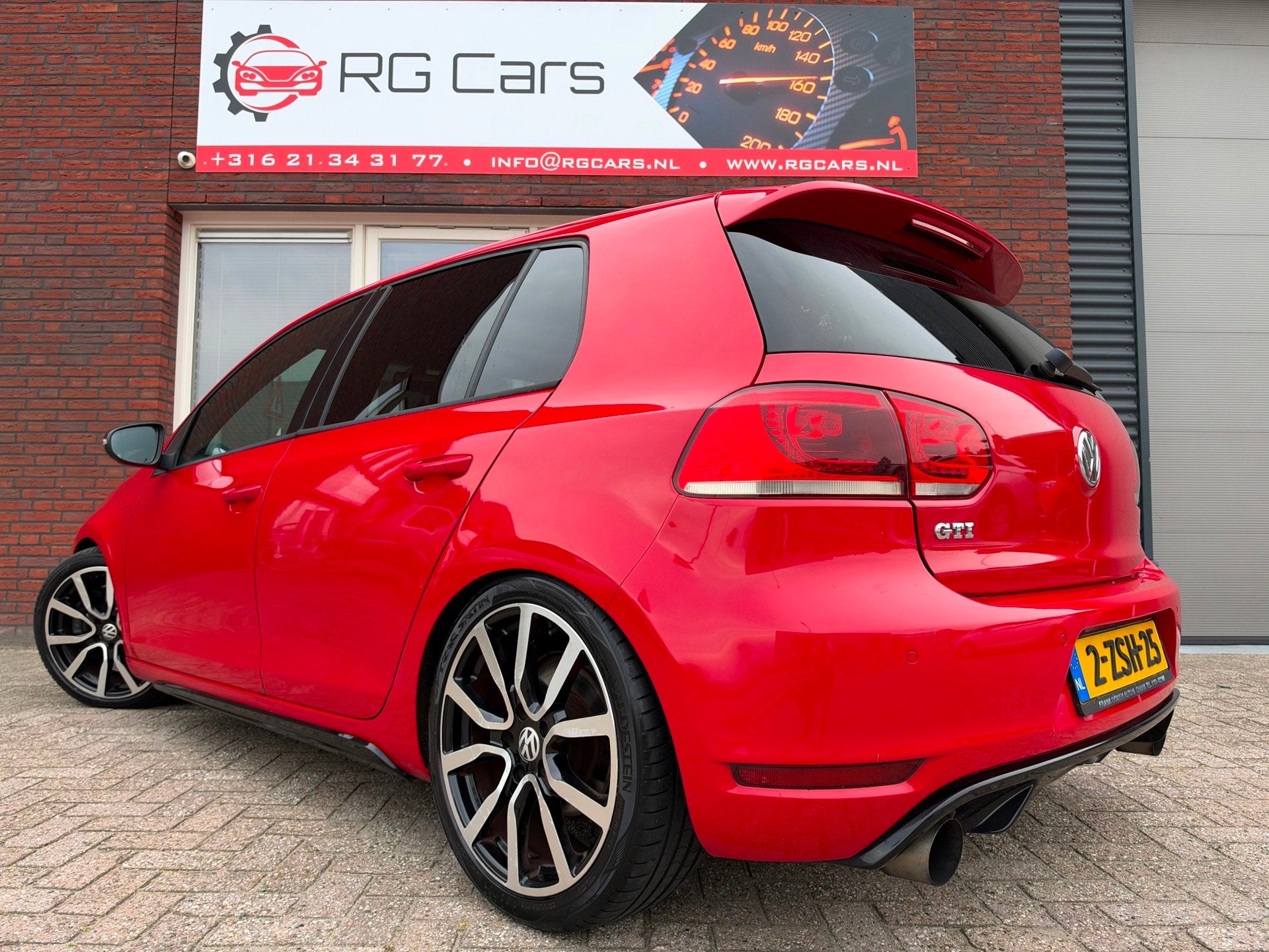 Volkswagen Golf 2.0 GTI / AUT / Xenon / PDC / Dynaudio / LED, Euro 5, Stof, Gebruikt, 4 cilinders