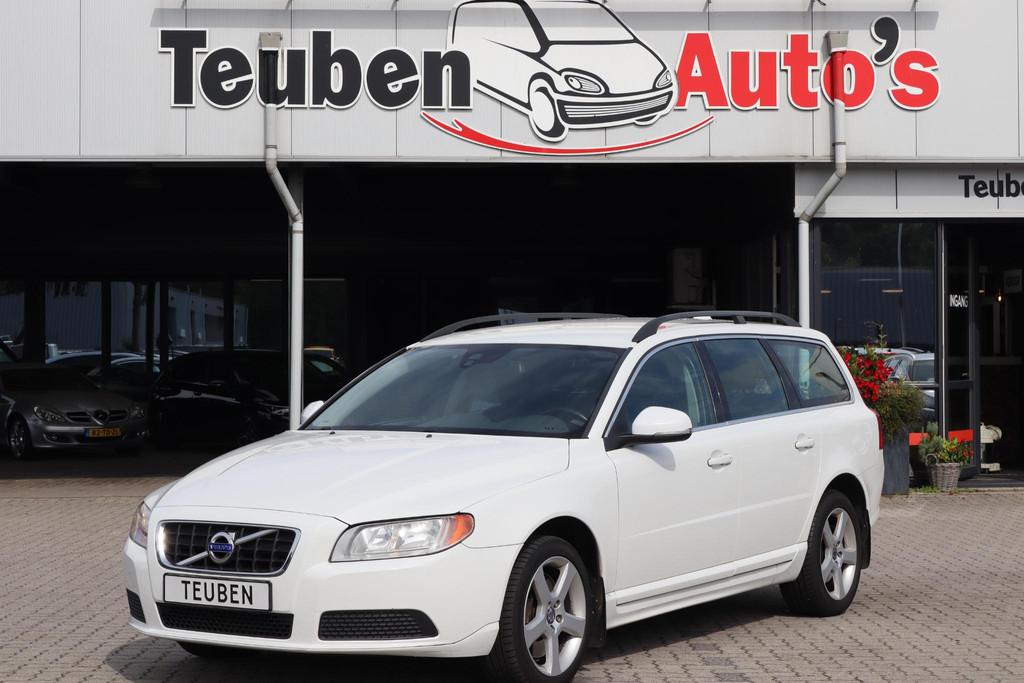 Volvo V70 2.4 D5 Kinetic EXPORTPRIJS, Airco, Cruise control,, Auto's, Euro 5, Gebruikt, 2000 kg, Wit