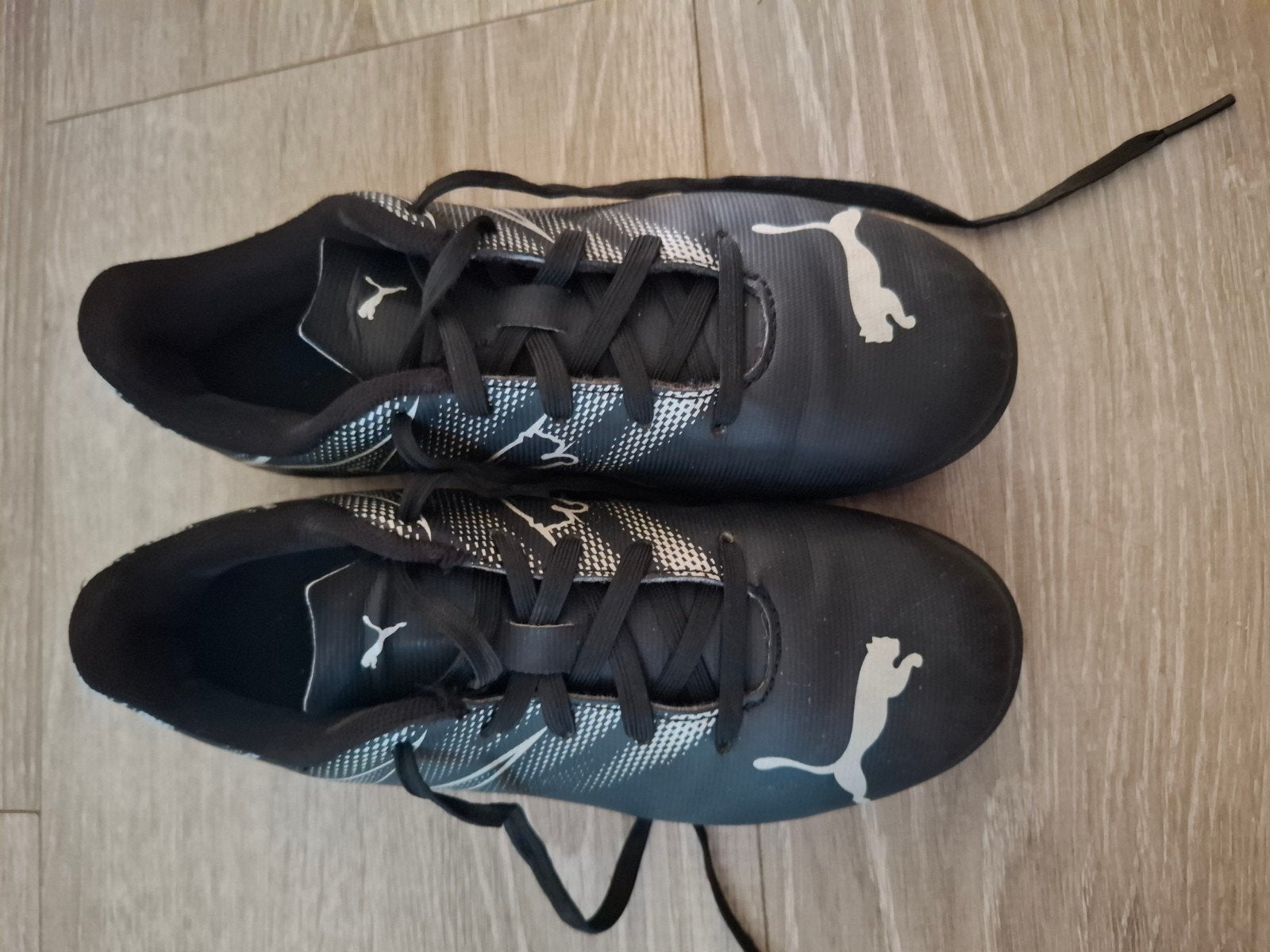 Puma kunstgras voetbal schoenen, Maat XS of kleiner, Ophalen, Schoenen