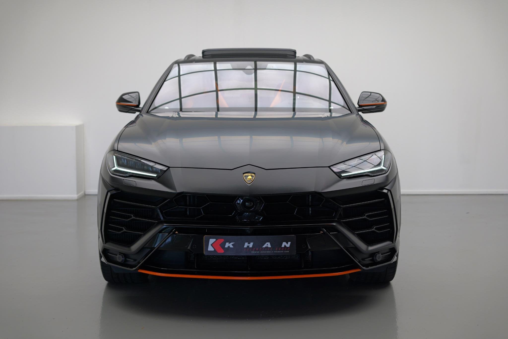 Lamborghini Urus 4.0 V8 Graphite Capsule |BTW|Massage|PPF|Fa, Auto's, Automaat, Urus, Gebruikt, Leder