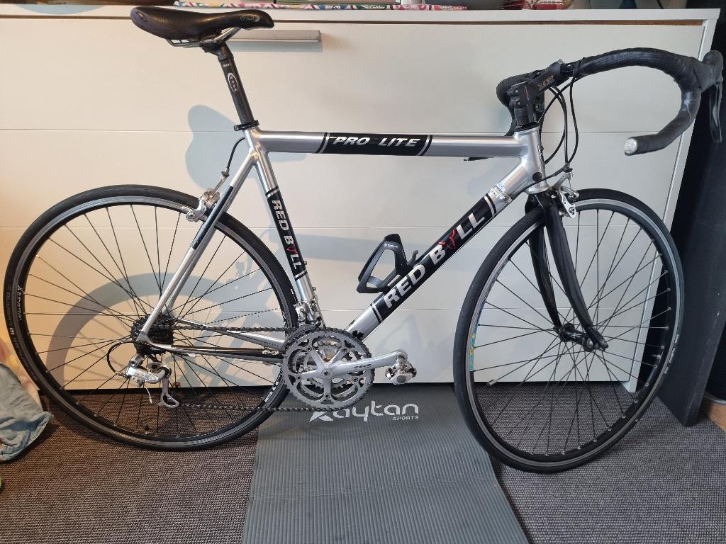 racefiets redbull pro lite, 28 inch, 10 tot 15 versnellingen, Aluminium, Zo goed als nieuw