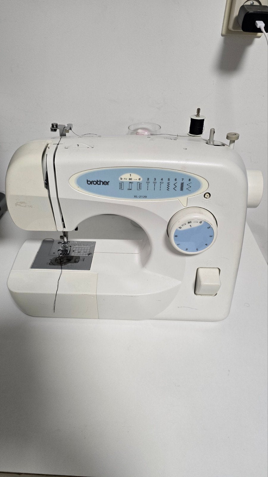 Brother XL-2120 Naaimachine - Sterk, Stevig & Betrouwbaar, Hobby en Vrije tijd, Ophalen of Verzenden, Zo goed als nieuw, Naaimachine
