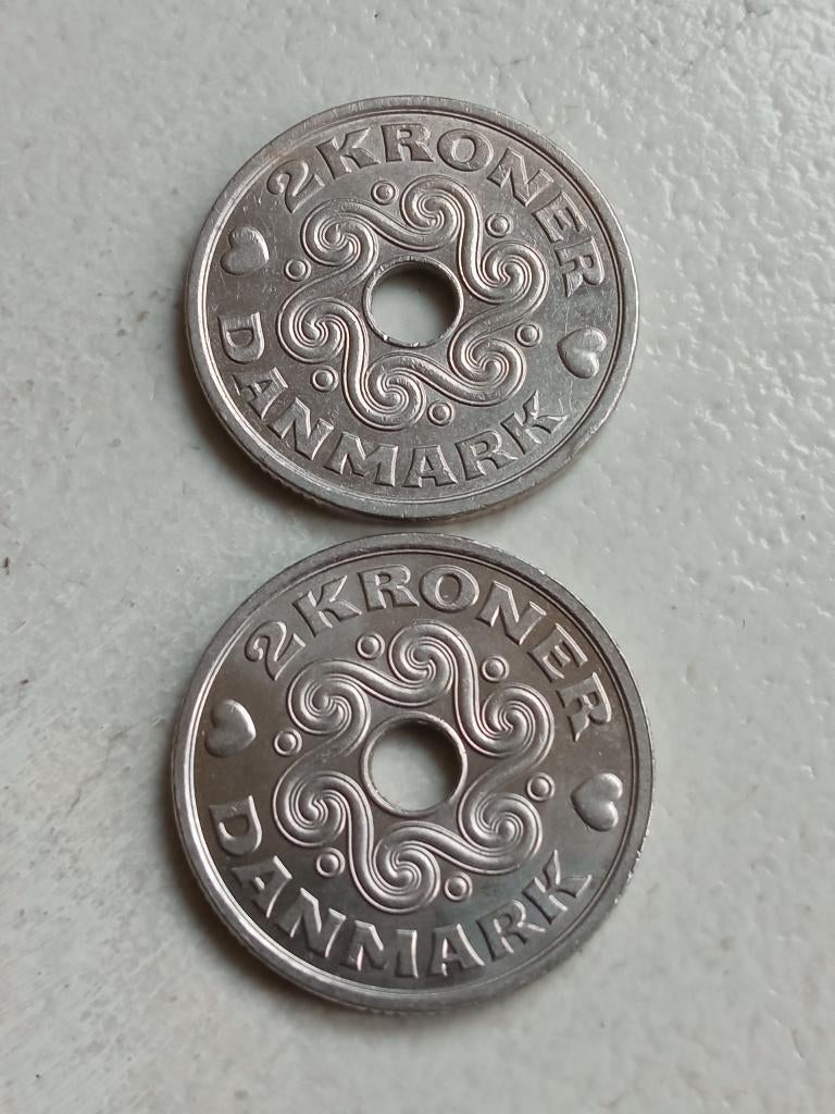 Denemarken 2 x 2 kronen 2004 en 2005., Ophalen of Verzenden, Overige landen, Setje