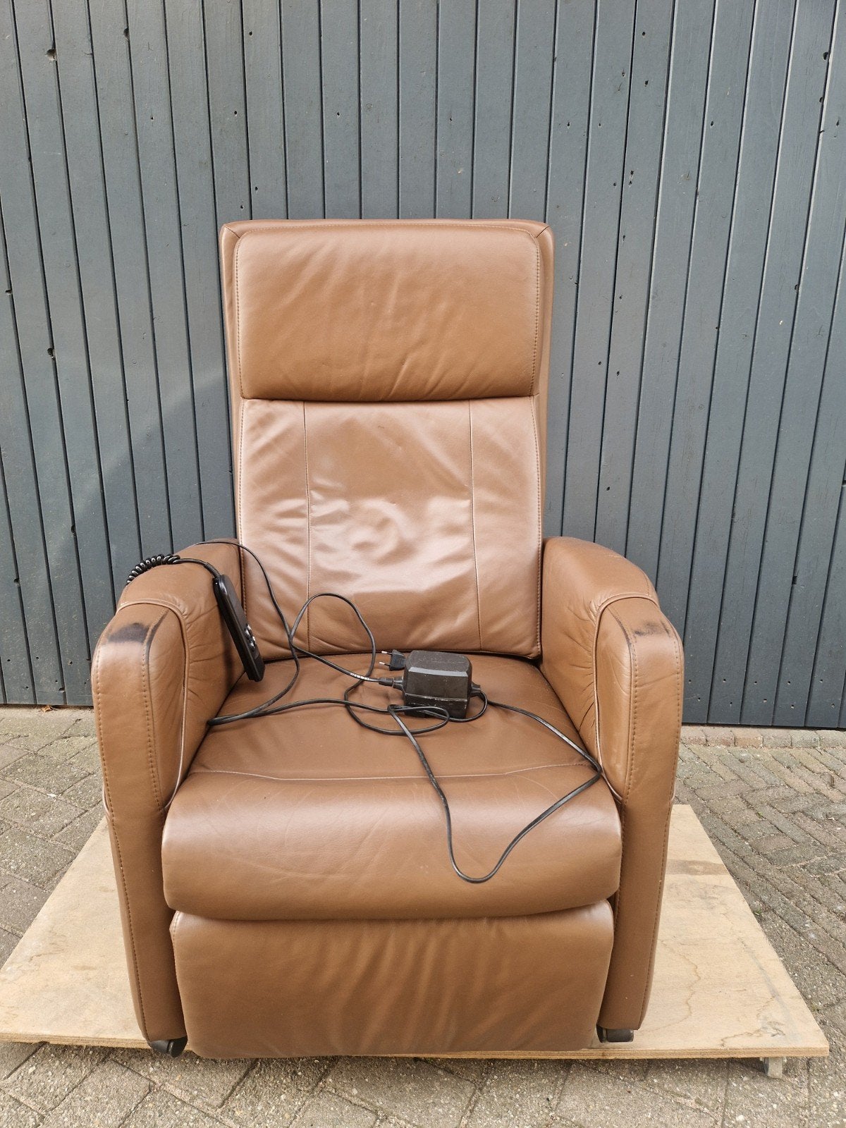 Foto 7 van elektrische stoel leder met sta op functie