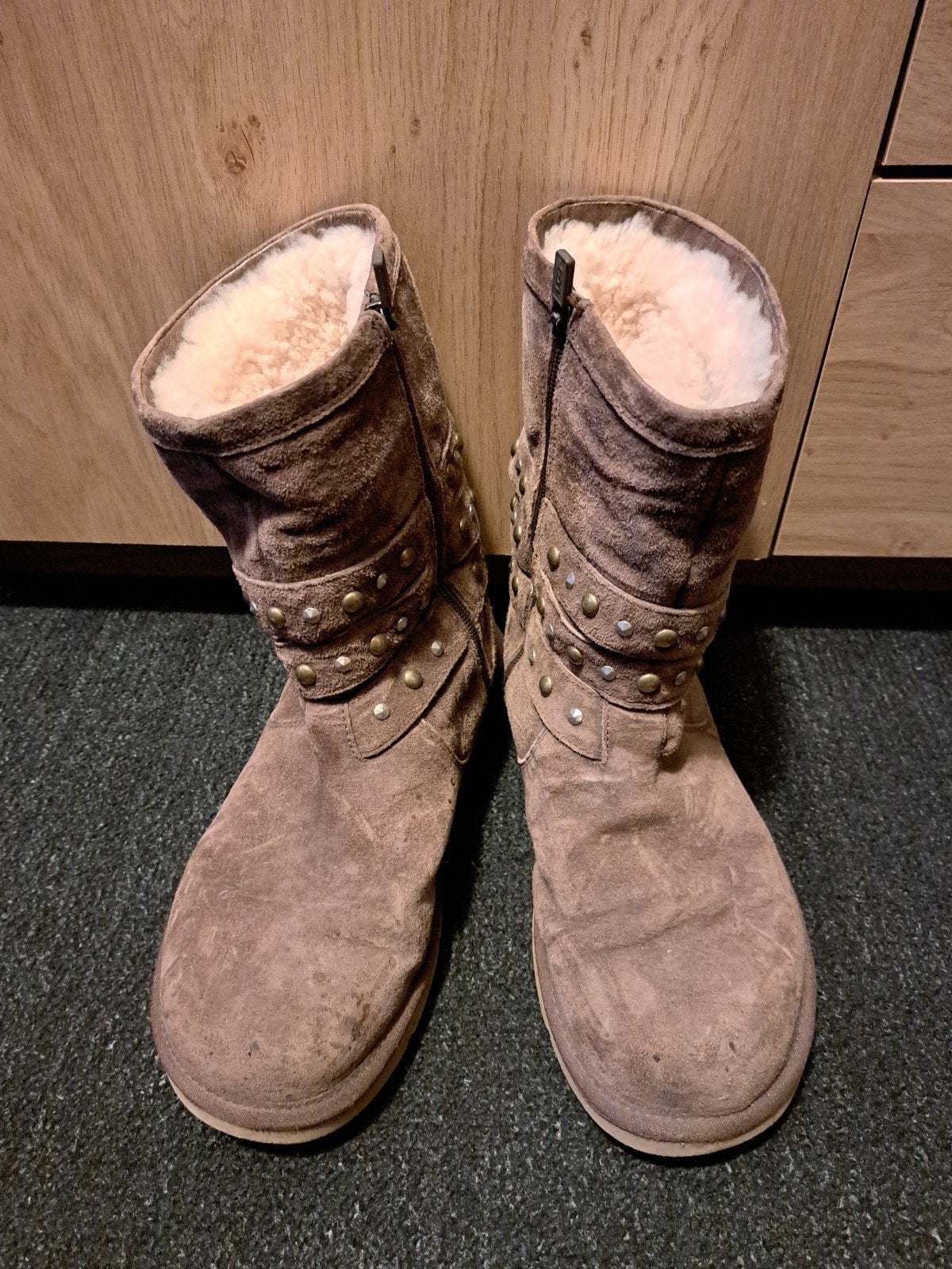 super mooie uggs laarzen maat 41, Kleding | Dames, Ophalen of Verzenden, Zo goed als nieuw, Bruin, Lage of Enkellaarzen