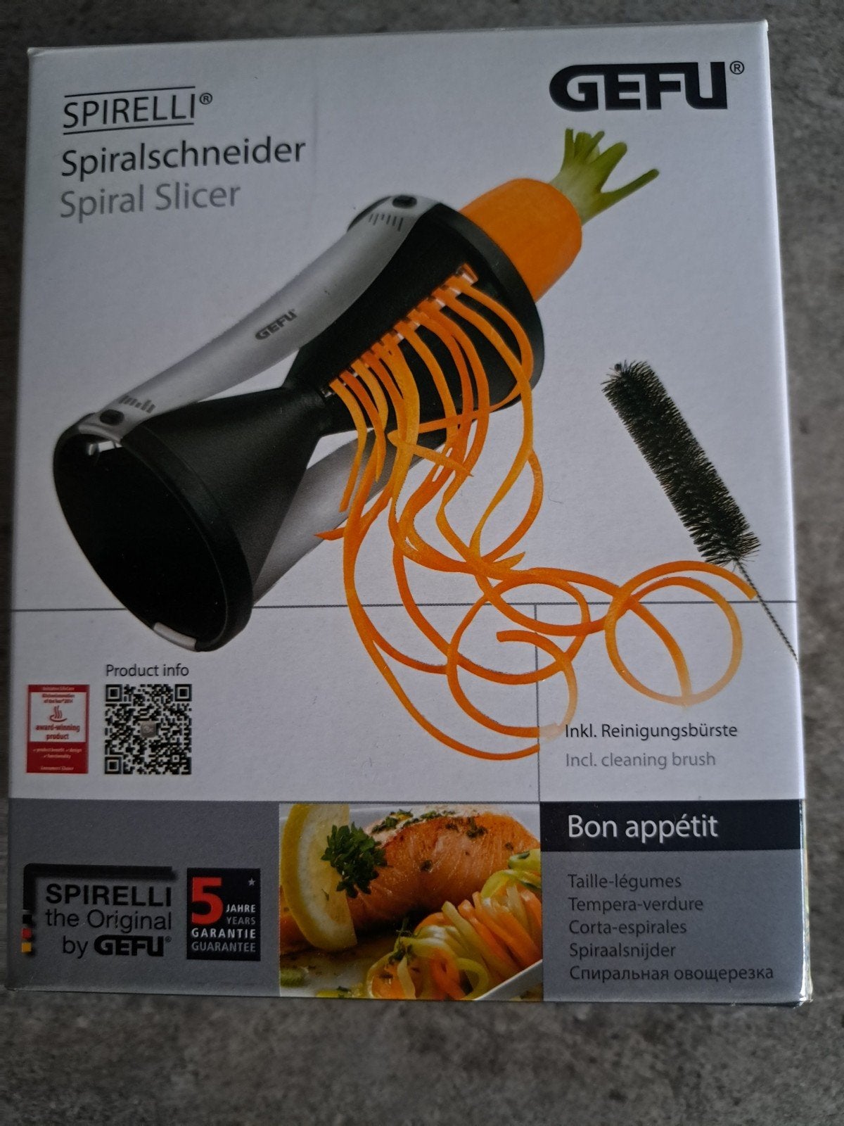 GEFU Spirelli Spiraalsnijder - Nieuw in doos, Overige typen, Ophalen of Verzenden, Zo goed als nieuw, Zwart