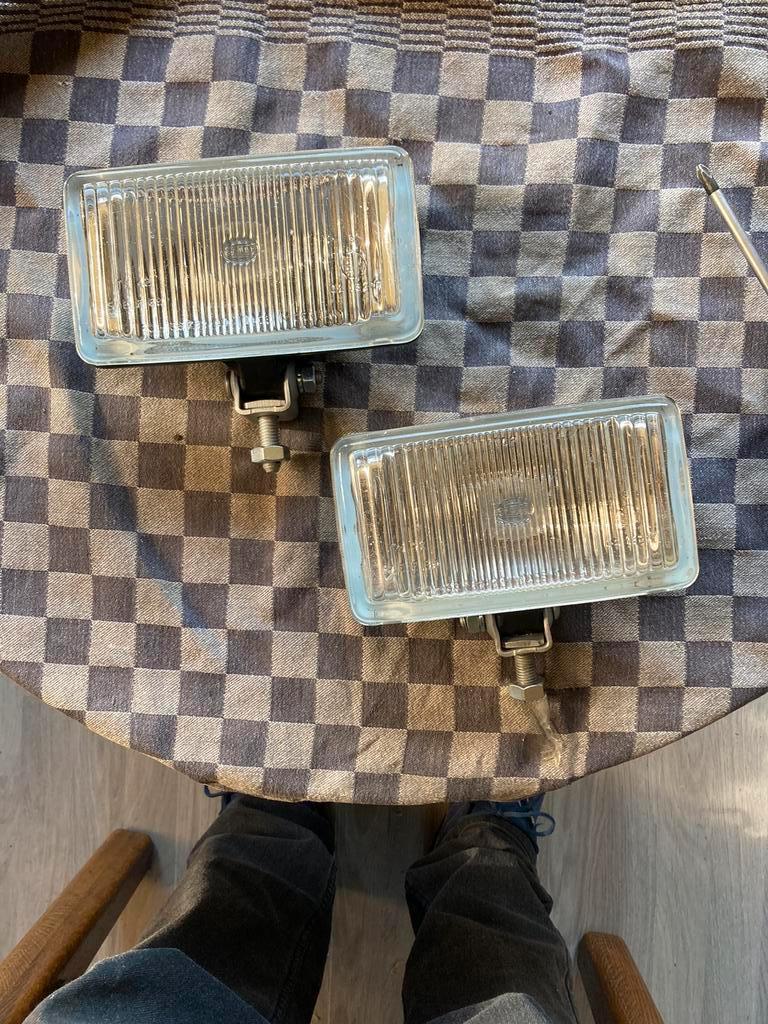 Oldtimer 2 Hella Witte mistlampen type comet 450, Auto-onderdelen, Verlichting, Gebruikt, Ophalen of Verzenden
