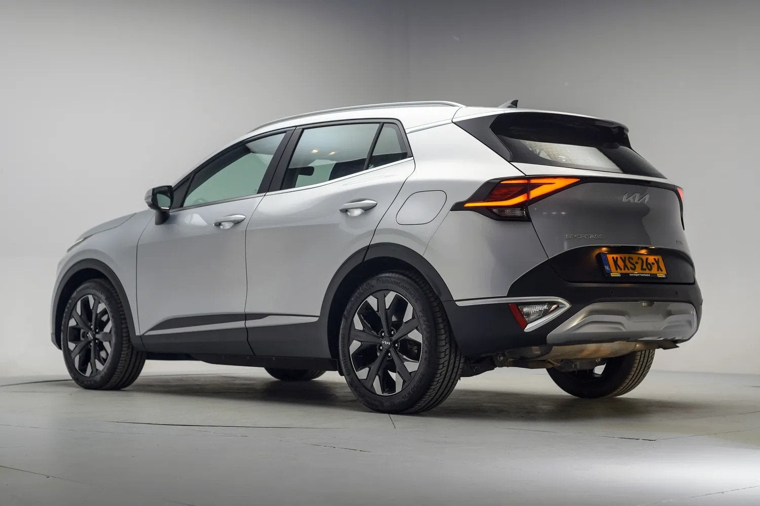 Kia Sportage 1.6 T-GDi Plug-in AWD DynamicLine [ Navi Adapt., Auto's, Automaat, 1350 kg, 14 kWh, Gebruikt