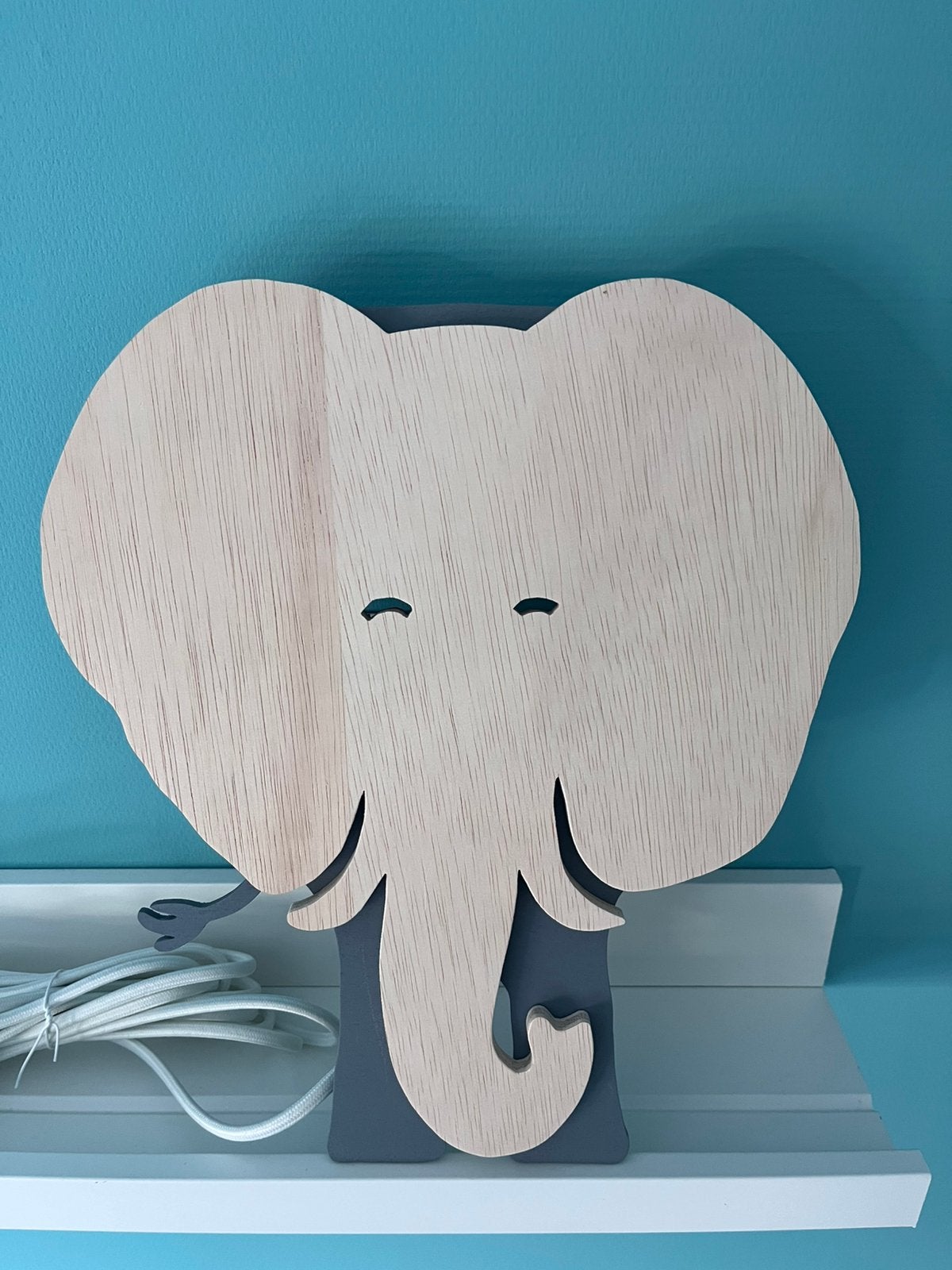 Houten wandlamp kinderkamer - Olifant, E14 (klein), Nieuw, Ophalen of Verzenden, Inclusief lichtbron