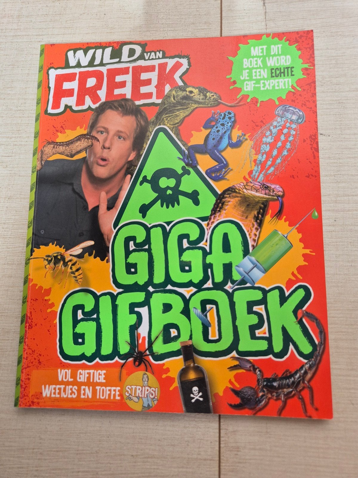 Wild van FREEK: Giga Gifboek, Ophalen, Zo goed als nieuw, Wetenschap en Natuur