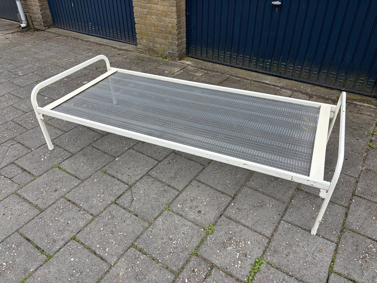 Vintage ijzeren (marine)bed met spiraalbodem, Ophalen, Gebruikt, Eenpersoons, Wit