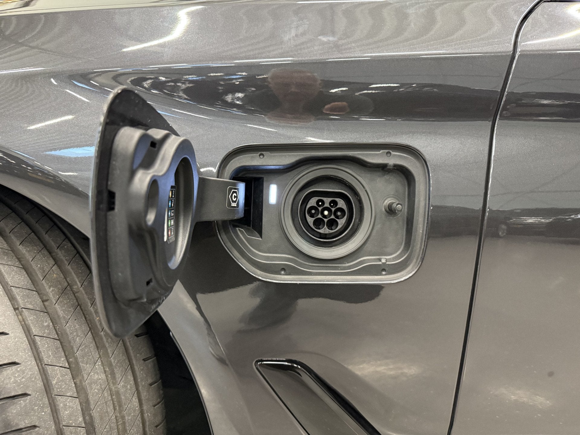 Foto 62 van BMW 5 Serie Touring 530e xDrive High exe PANO/TREKHAAK/H&K/L